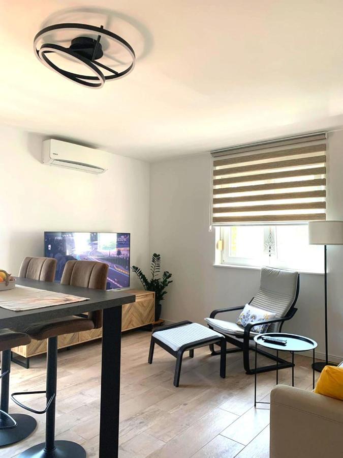 Apartmán Ulike I Pini Pula Exteriér fotografie
